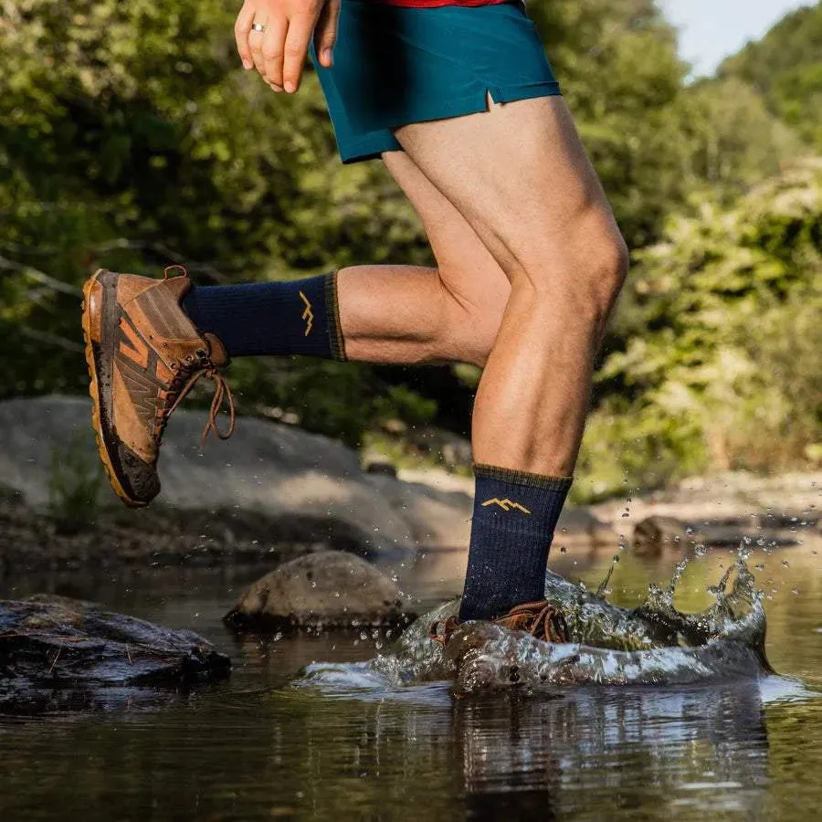 Darn Tough Hiker Boot Midweight with Cushion Socks